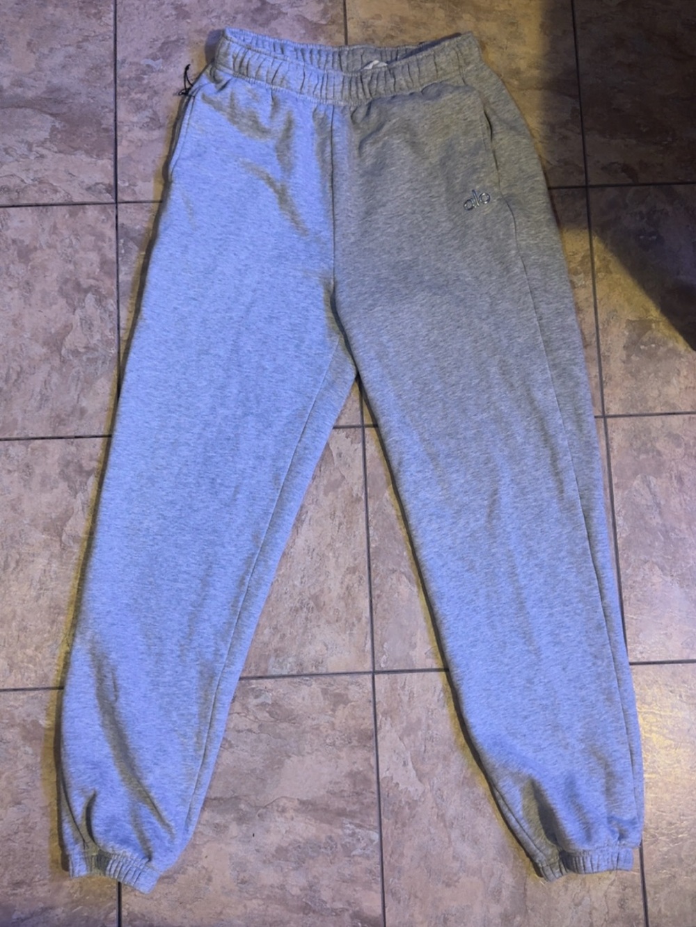 ALO Yoga Light Gray Elastic Waist Sweatpants